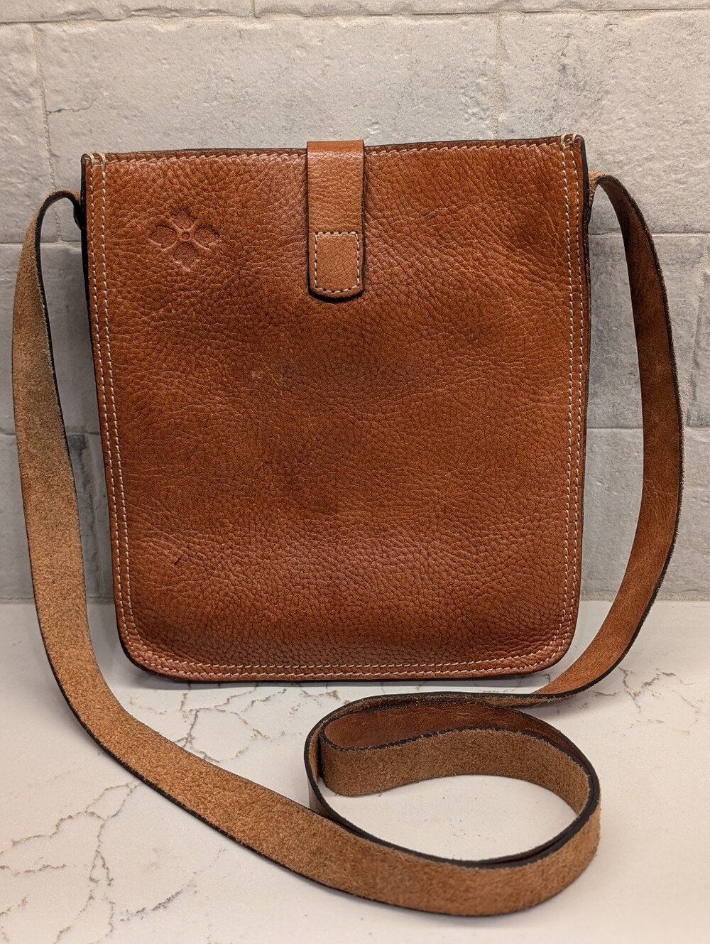 Patricia Nash Crossbody Bag - EUC - Brown 8.5x10x2 Inches - Picture 8 of 12
